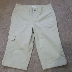 Dockers Midrise/Curvy Capris